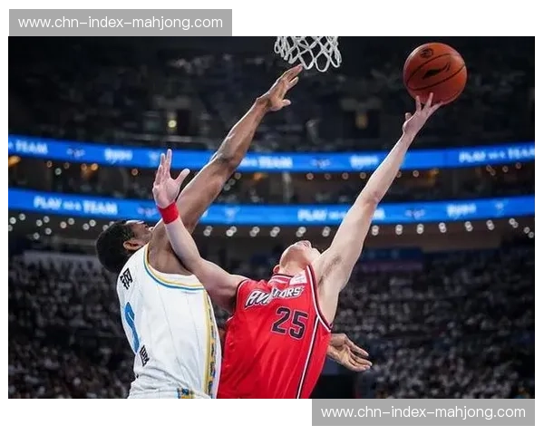 活塞场均7次盖帽联盟第五 内线护筐展现优秀防守天赋 活塞场均7次盖帽联盟第五 内线护筐展现优秀防守天赋